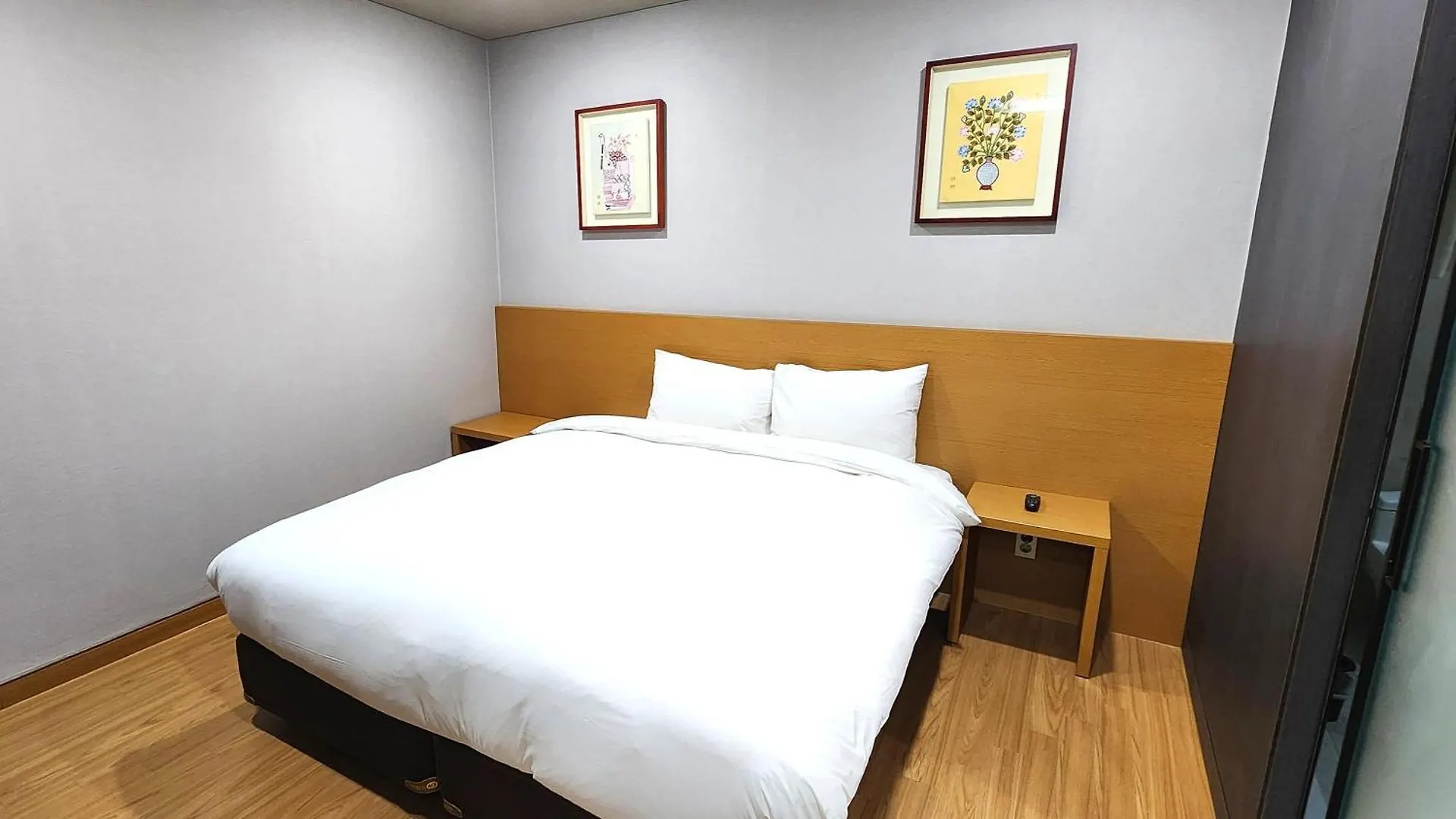 Kwangsu Hotel Haeundae Busan South Korea